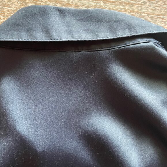 BCBGMaxazria‎ Blue Satin Like Sheen Short Sleeve Blouse Size Small - Picture 6 of 8